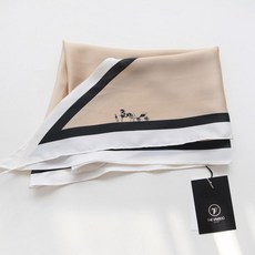 varvisu Petit Ace 絲巾 + 禮物盒