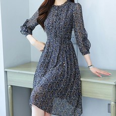 lemon soul 大尺碼碎花泡泡袖連身裙, 一種顏色