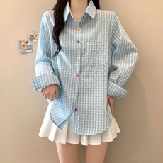 DMELD 女款壓紋格紋糖果色鈕扣長袖翻領襯衫