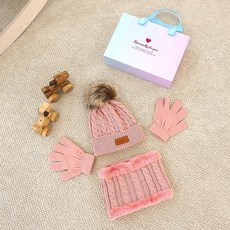 Kizus 中性款孩童麻花紋羊毛帽手套圍脖禮盒組