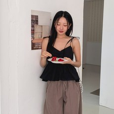 時尚黑 Pireu 抓皺V領傘狀蝴蝶結綁帶無袖馬甲背心 cpvt1356k54