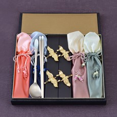 H.Jin 王妃殿 銀雙鶴 銅器餐具 4人家庭組, 銅色, 1套, 湯匙 4p + 筷子 4雙 + 筷架 4p + 收納袋 4款 + 禮物包裝 + 購物袋 + 韓式包巾包裝