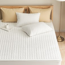 gBEDDING 馬卡龍柔軟超細纖維冬季絎縫薄墊, 白色