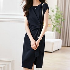 Queenis 女款蓋袖下擺開衩設計連身裙, 海軍藍