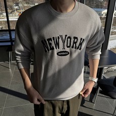 Meosidda 紐約針織刺繡大學T