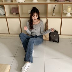 Tomatofactory 女款Midnight靴型牛仔長褲 稍短款