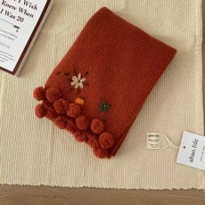 SORIDAL 女用細緻刺繡花朵毛球點綴圍巾