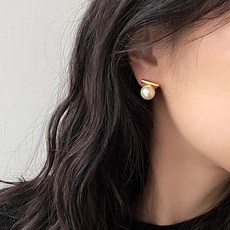BEOURGUEST 女性一字桿珍珠耳環