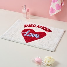 Modern House Amor 愛心簇絨地墊, 紅色 + 象牙白