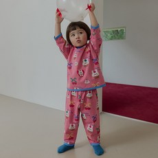 코디아이 체리스쿱 통통핏 실내복 상하의 세트