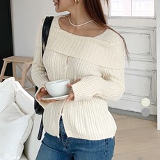 플랜데이 여성용 울소재 레이어드 오프숄더 입술넥 니트티