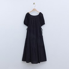 Roem 孔眼康康舞一件