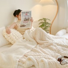 g BEDDING 柔軟立體壓紋羊羔絨超細纖維毛毯