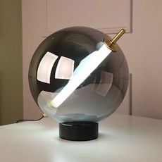 Monreve Teoro LED 桌上型單臂檯燈 300mm, 深灰色