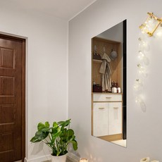 Mokando 可黏貼式安全壓克力鏡 60cm x 60cm x 3mm, 單一顏色