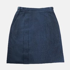 校服Mol前兩排校服裙子