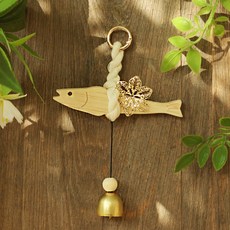 바닐라빌리지 우리집을 지켜주는 굿럭 액막이 명태 플라워 도어벨, 혼합색상