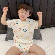 JOYMULTI 兒童白色褶皺短袖短褲套裝