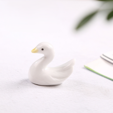 씨엠원 귀여운 수저받침 오리 테이블 장식 4.6 x 2.8 x 4.2 cm, 화이트A, 4개