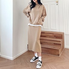 JAL BBA JEAN 基本素色連帽T恤+半身裙組