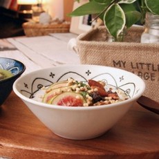 巴洛克陶瓷碗, 乳霜, 4個