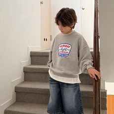 Fromi 兒童 Thursday 大學T