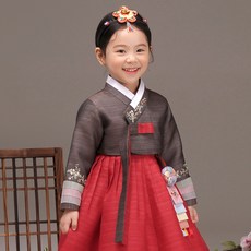 The Ye Hanbok Girls' 367 Danmi刺繡韓服套裝