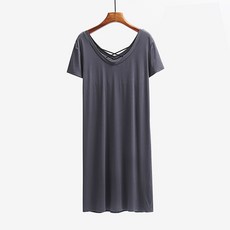 簡約哺乳連身裙