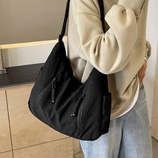 Syunick 直式拉鍊斜背包, 黑色