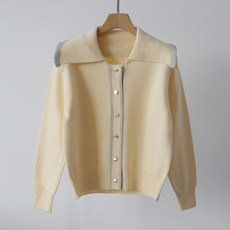 제니트 여성용 루즈핏 세일러 카라넥 비스코스 혼방 골드 버튼 배색 긴팔 니트 미쉘카라 CD 가디건 g1488
