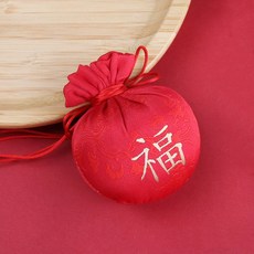 Yun The Pick福字福袋, 紅色