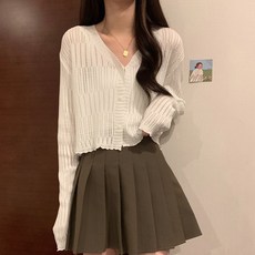 Elsso 女款素色V領短版開襟衫