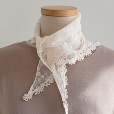 Vavisoo 伊甸玫瑰蕾絲圍巾