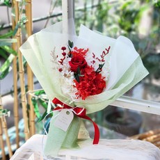 ASPASIA 豐盈混搭永生花束, 紅色