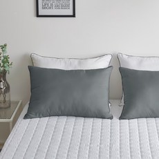 The Zari 黑色滾邊飯店風格枕套 2入