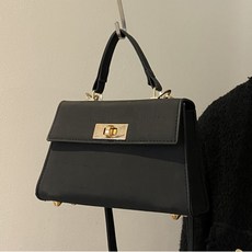 피삼십일 여성용 트렌드 미니 토트 크로스백