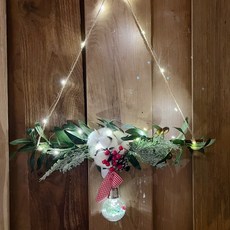 Lovely Farm 聖誕裝飾品花環與中心飾品木屋LED燈飾組, 棉花, 1套