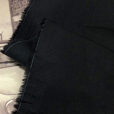 40支棉素色布料, 黑色素面