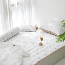 MerryTwoTwo 兒童用Cheek Bear涼感鬆緊帶式涼墊, 1個, Cheek Bear