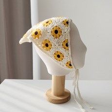 BABISOO 花朵刺繡三角頭巾