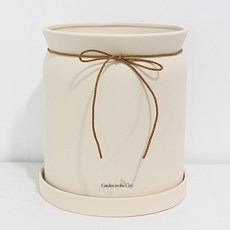 Garden in the City 柔和色陶瓷牛奶花盆底座組, 1套, 乳霜