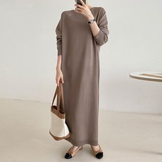 TEETAK 女款大尺碼日常寬鬆圓領素色H線條側面開叉針織長版連身裙, 摩卡