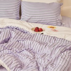 Gitden 寵物並排條紋四季被, 紫莓果