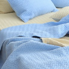 tacca tacca 柔軟碧紋洗紗棉齒紋绗縫兩用薄墊, 寶貝天空