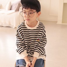 sonyun market 男童款花漾米奇刺繡大學T