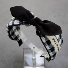 HanNal 毛呢字母粉彩方巾髮帶