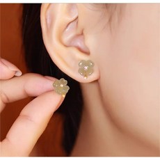 Buddhabest 女性幸運四葉草玉耳環