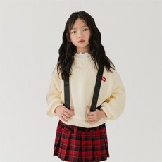 SM2 女童外套與針織衫