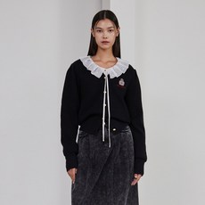 EGOIST 女款徽章刺繡V領開襟衫 ER3BO804