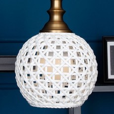 硬式1等室內吊燈, 白色的